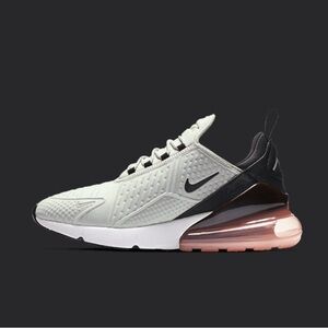Nike Air Max 270 SE Women's Shoe Size 7